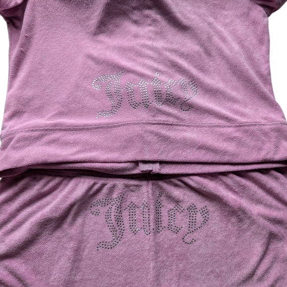 NWT - Juicy Couture Y2K Terry Cloth Short Sleeve Hoodie and Shorts - AM23 - Picture 2 of 6